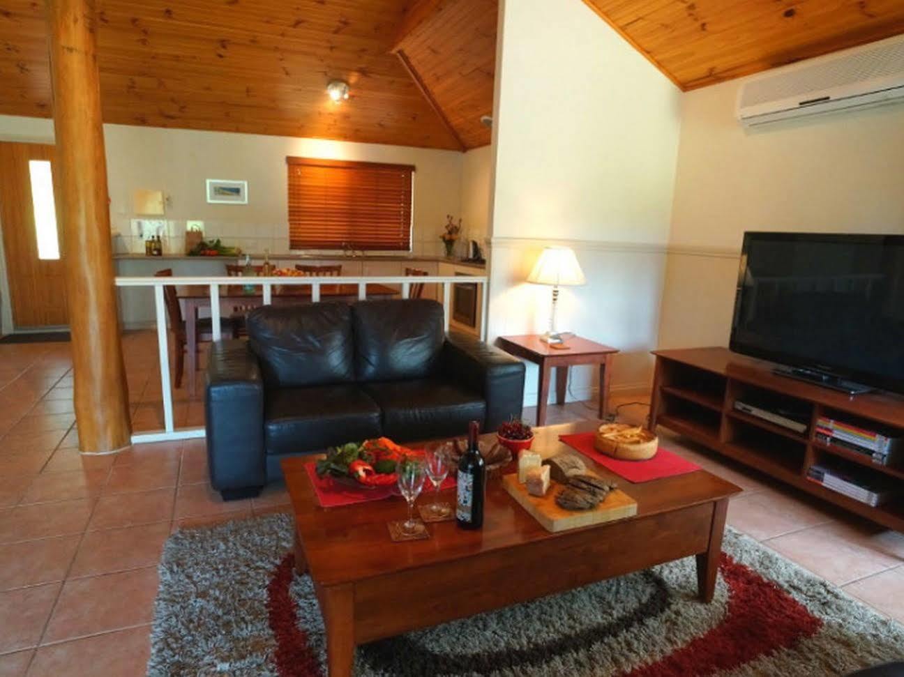 Bushy Lake Chalets Margaret River Esterno foto